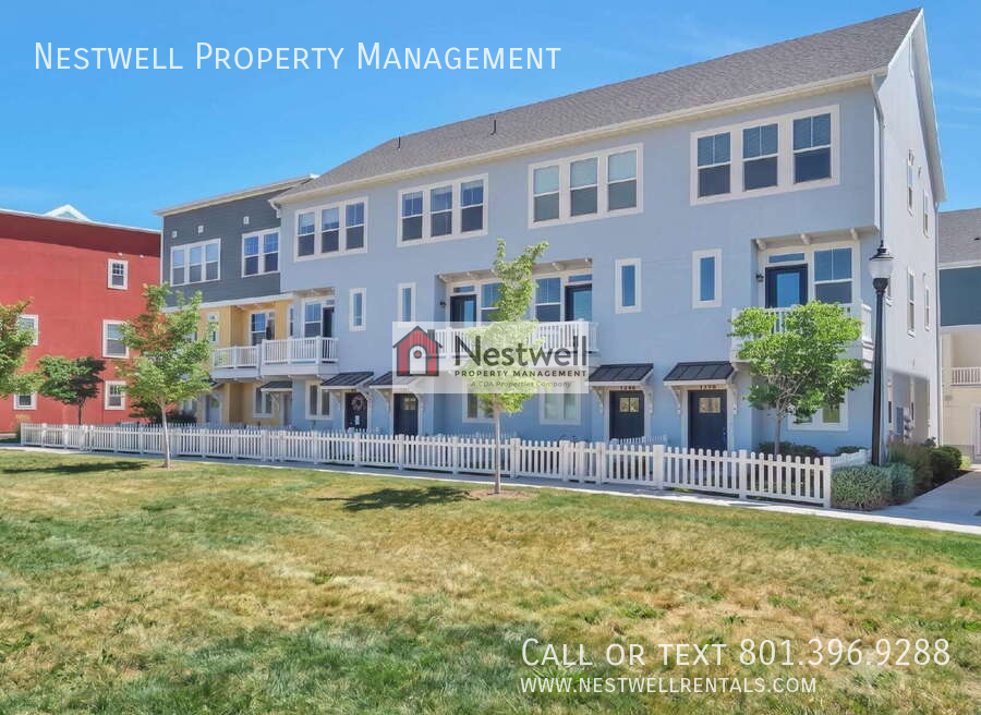 7952 S 5440 W - Photo 2 of 31
