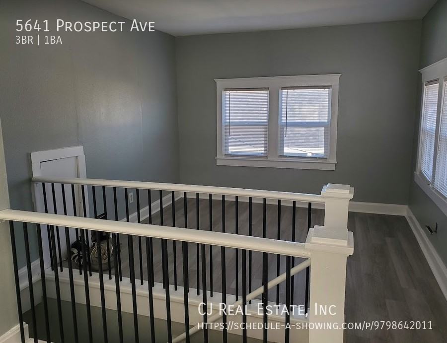 5641 Prospect Ave - Photo 5 of 8