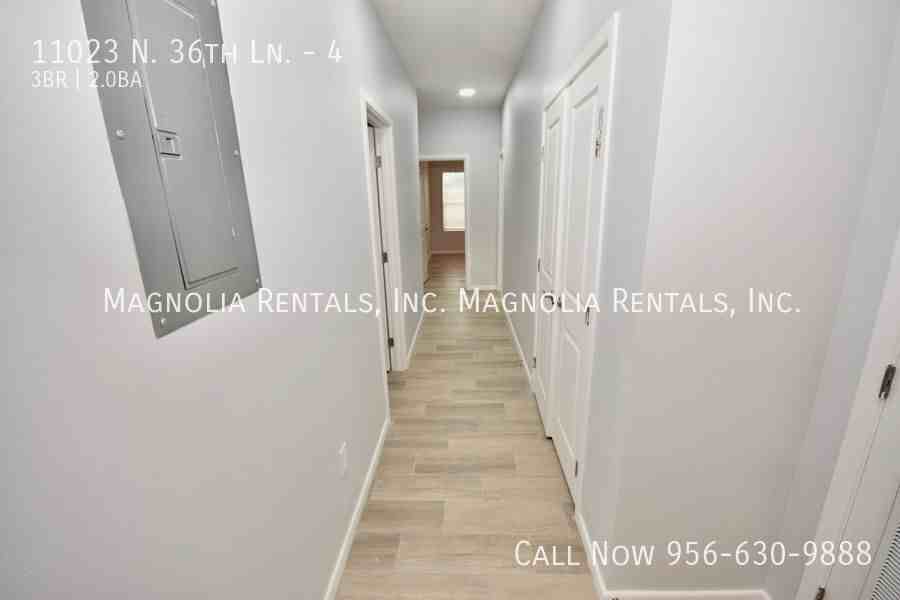 11023 N 36th Ln #4 - Photo 7 of 18