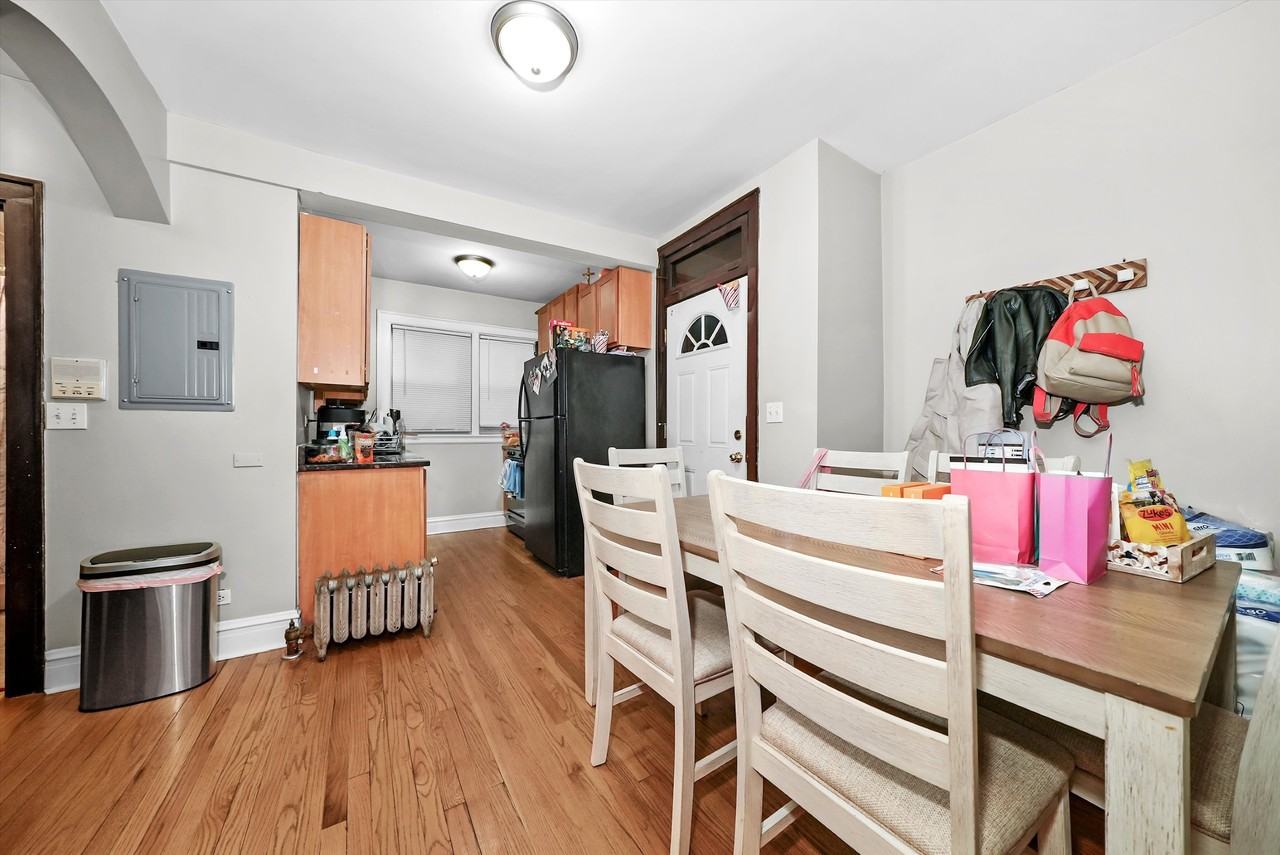 1929B Grove Ave #203 - Photo 7 of 22