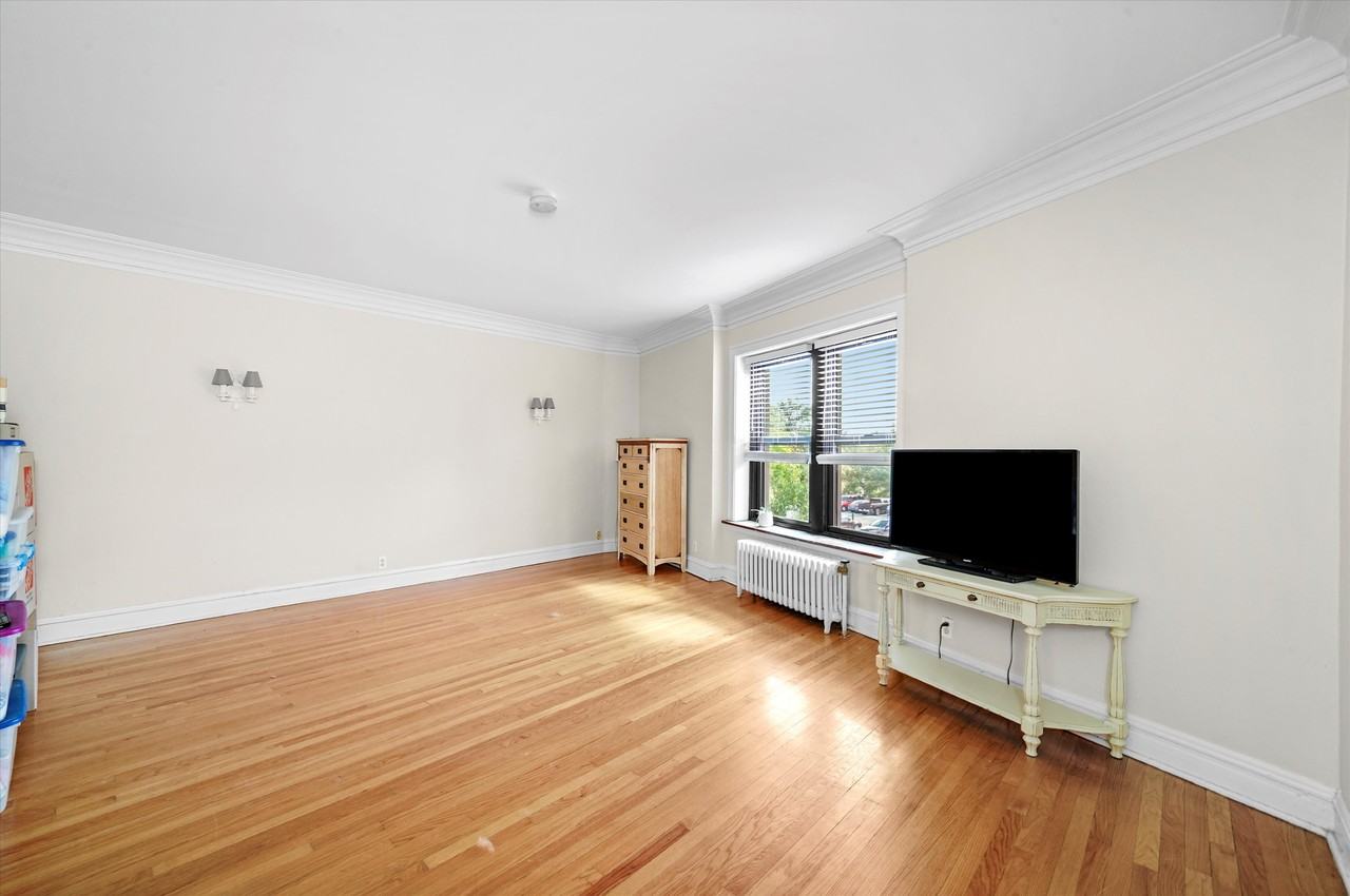 30 Lawton Rd #3 - Photo 2 of 17