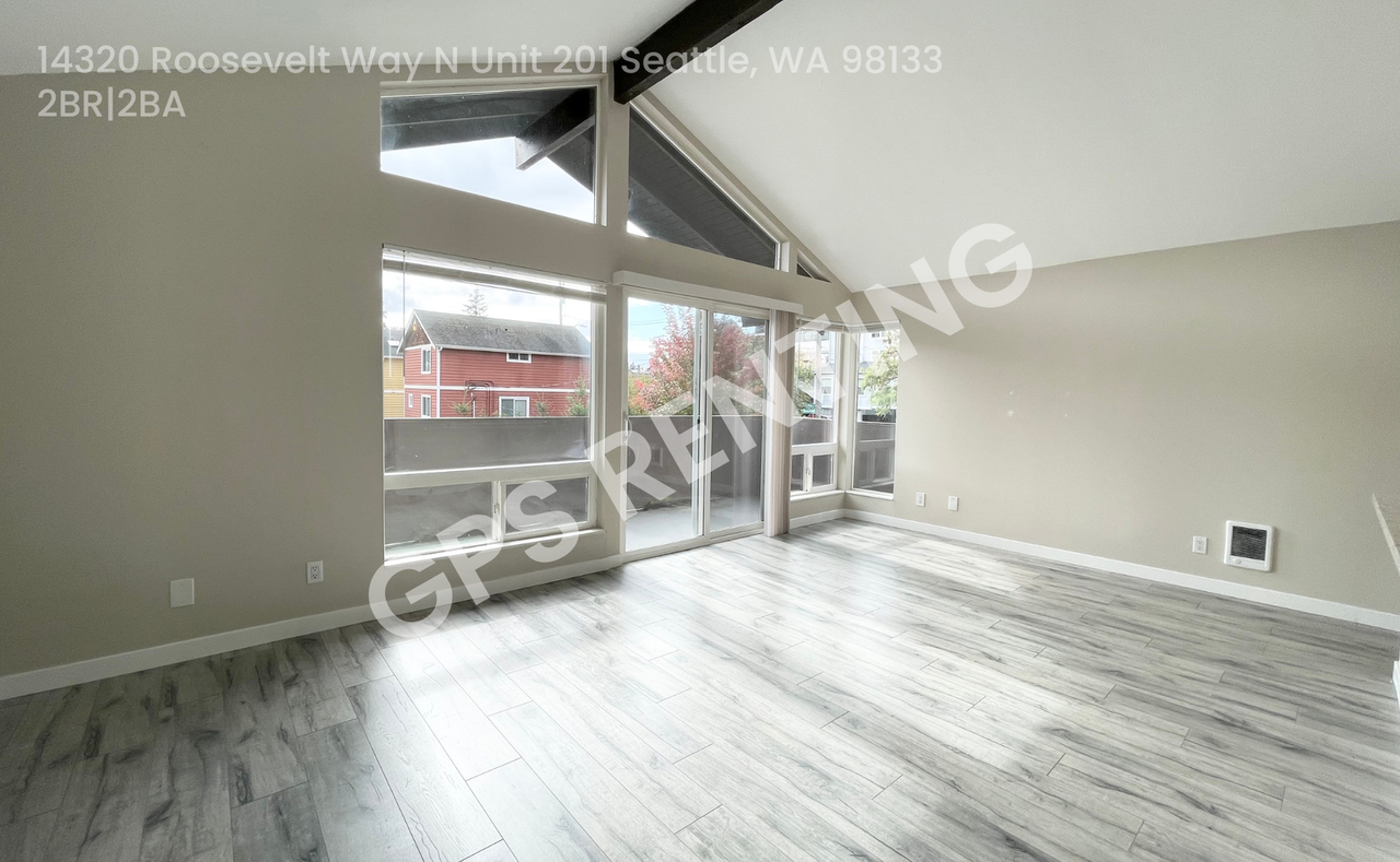 14320 Roosevelt Way N #201 - Photo 3 of 15