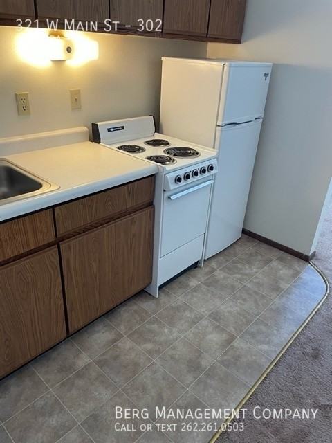 321 W Main St #302 - Photo 2 of 7