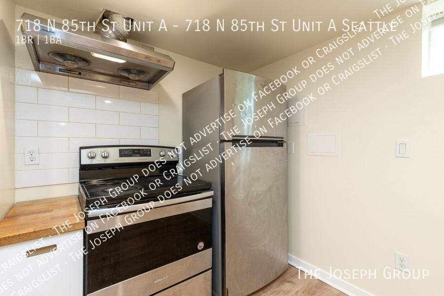 718 N 85th St Unit A - Photo 6 of 19