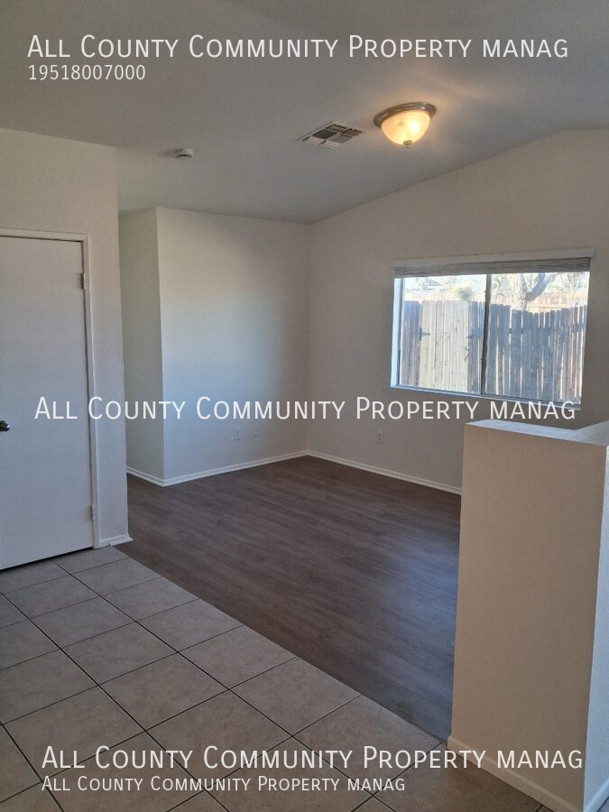 58439 Palisade Dr #B - Photo 6 of 28