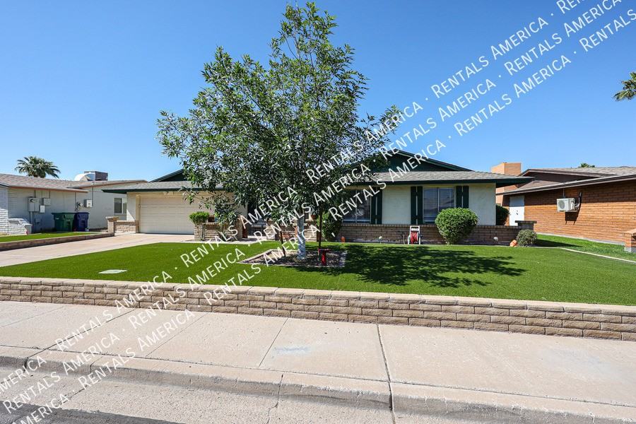 2466 W Onza Ave - Photo 3 of 50