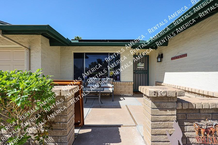 2466 W Onza Ave - Photo 4 of 50
