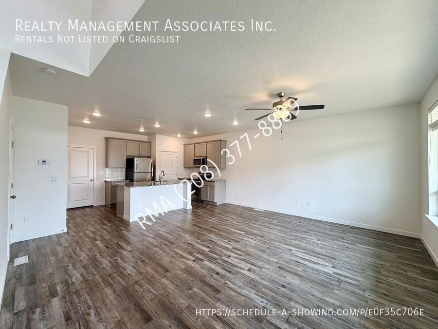4719 W Santa Fe Ln - Photo 3 of 16