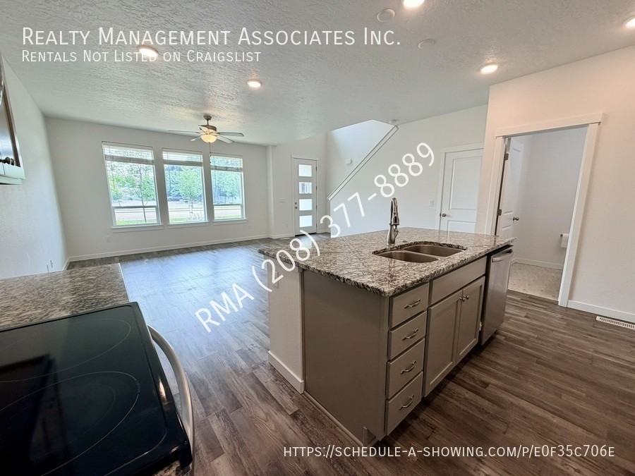 4719 W Santa Fe Ln - Photo 4 of 16