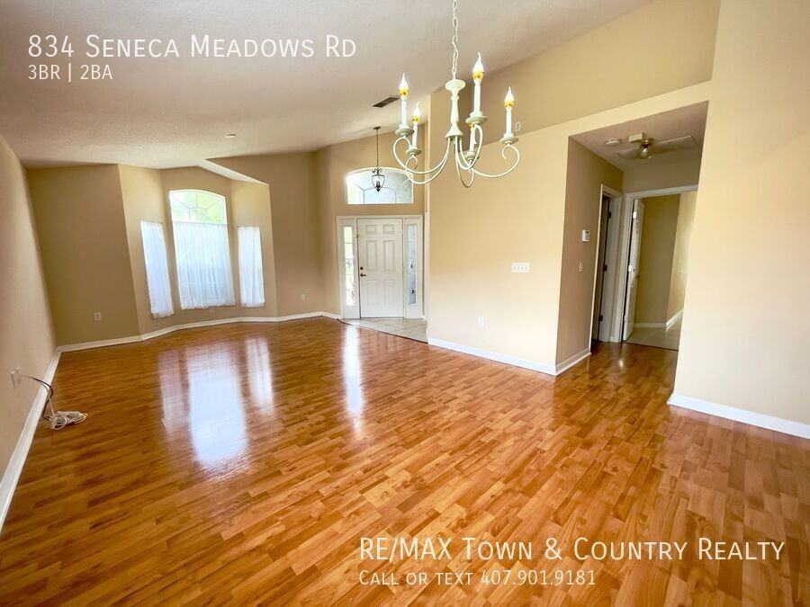 834 Seneca Meadows Rd - Photo 2 of 26