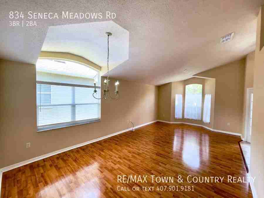 834 Seneca Meadows Rd - Photo 3 of 26