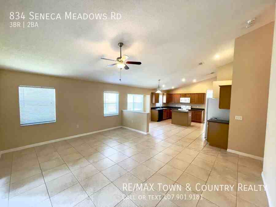 834 Seneca Meadows Rd - Photo 6 of 26