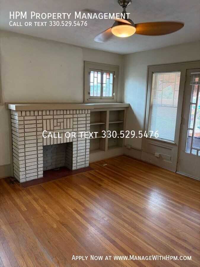 798 W Market St #6 - Photo 2 of 10