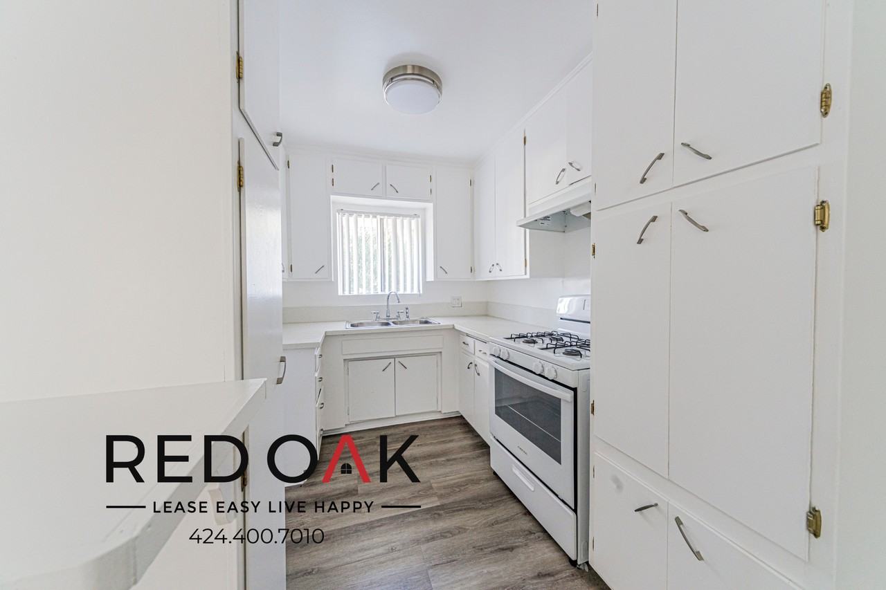 7502 Canby Ave #1 - Photo 2 of 14