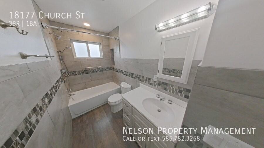 18177 Church St - Photo 5 of 10