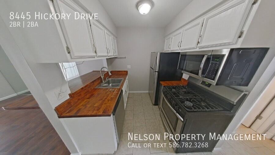 8445 Hickory Dr - Photo 5 of 12
