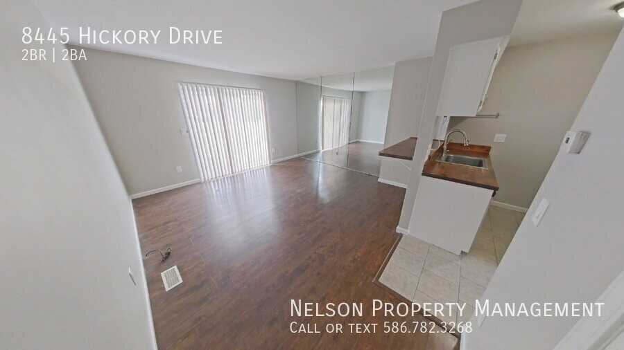 8445 Hickory Dr - Photo 6 of 12