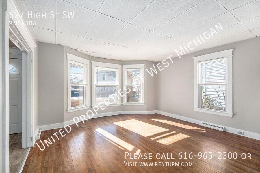 627 High St Sw - Photo 7 of 16