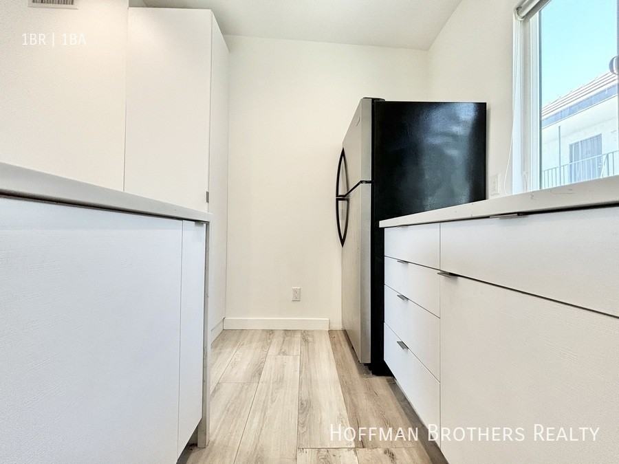 5734 Aldama St #3 - Photo 3 of 6