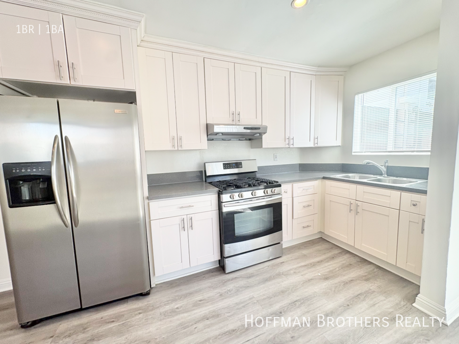 401 S St Andrews Pl #3 - Photo 6 of 6