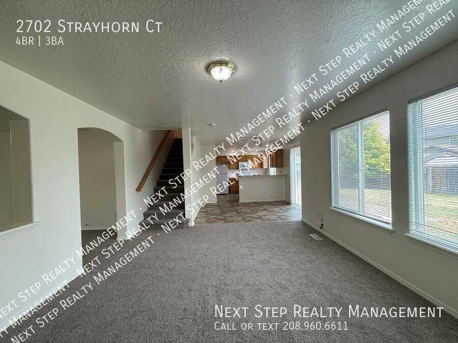 2702 Strayhorn Ct - Photo 5 of 24