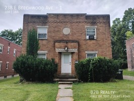 featured image of 238 E Beechwood Ave #1