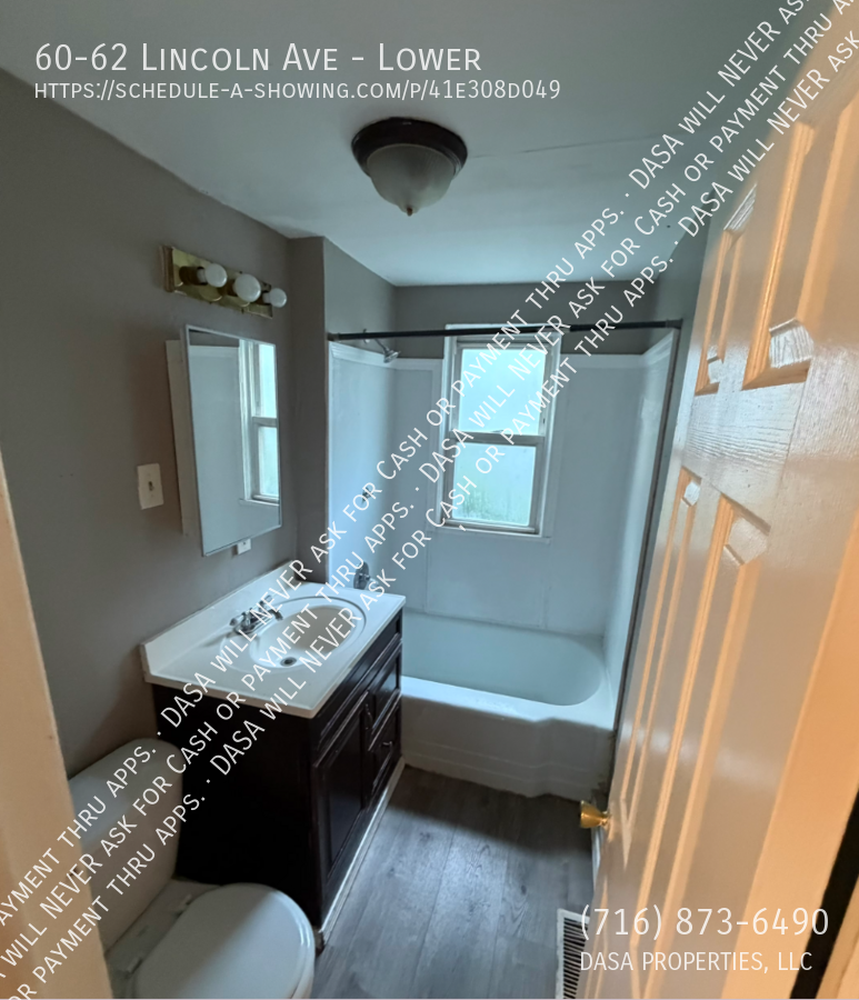 60 Lincoln Ave - Photo 4 of 8