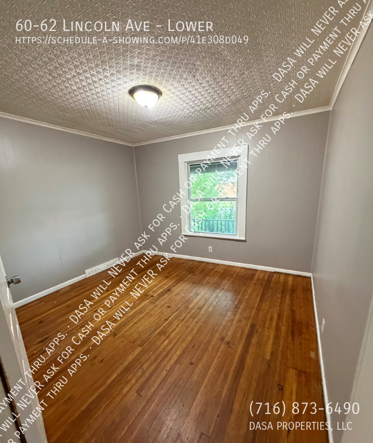 60 Lincoln Ave - Photo 6 of 8