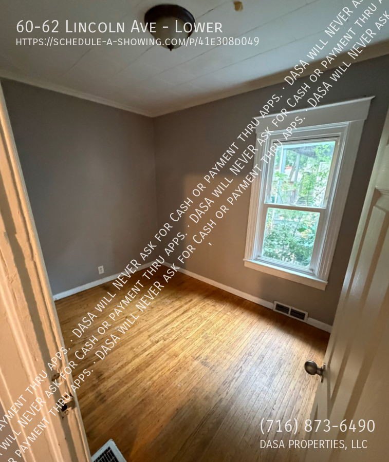 60 Lincoln Ave - Photo 7 of 8