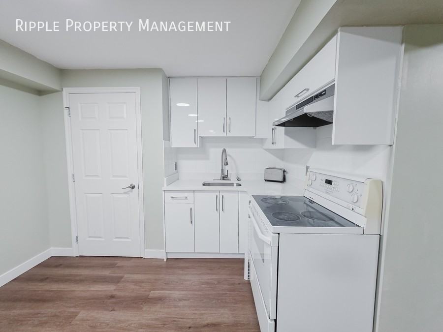 346 Saddlebrook Way Ne - Photo 2 of 13