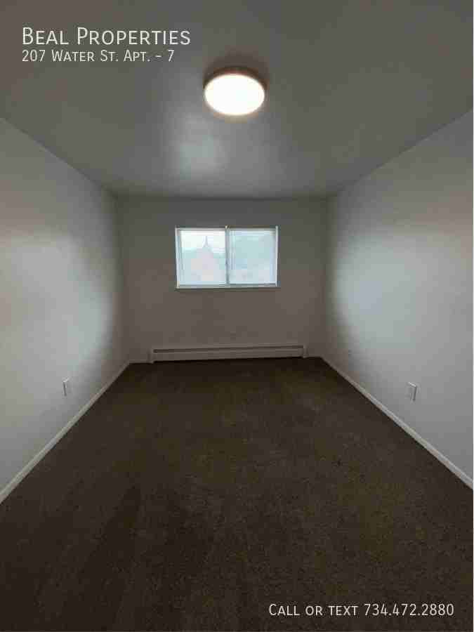 207 Water St #7 - Photo 4 of 10