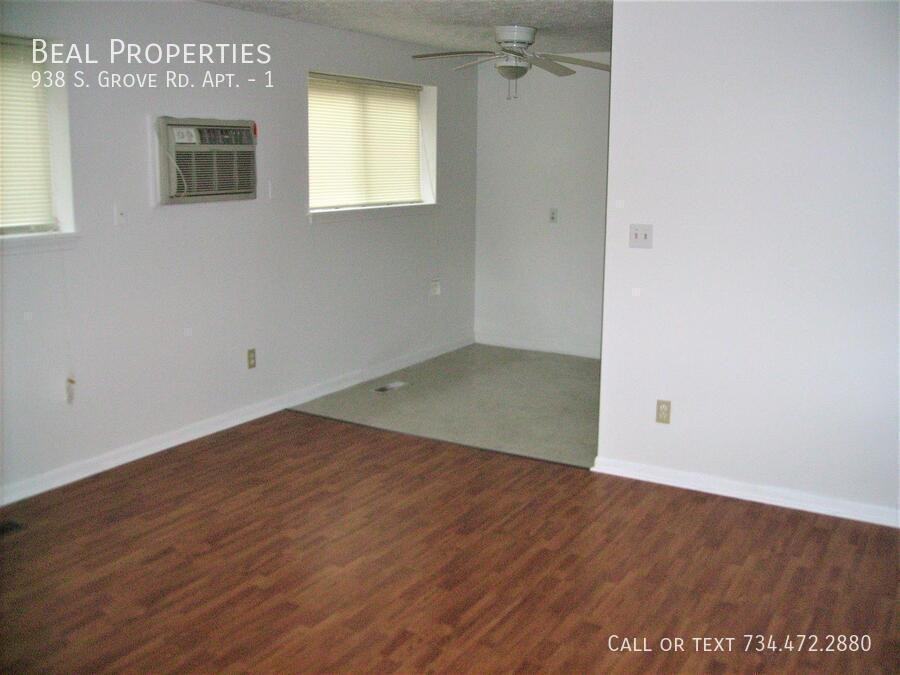 938 Grove Rd #1 - Photo 3 of 8