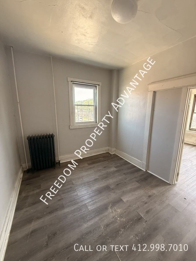 224 N Main St #2 - Photo 7 of 9