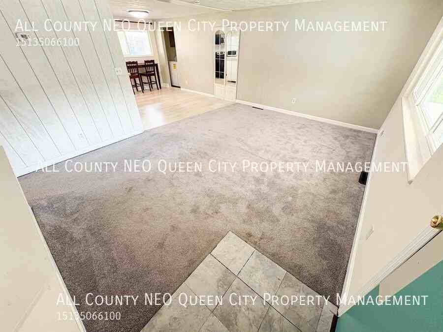 3692 Elmira Dr - Photo 3 of 25