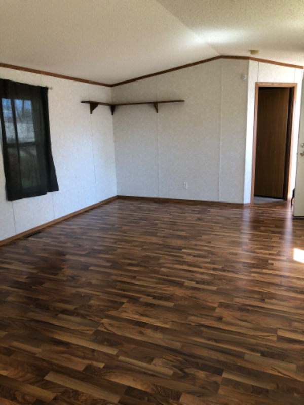 1109 Hoffman Ln - Photo 5 of 15