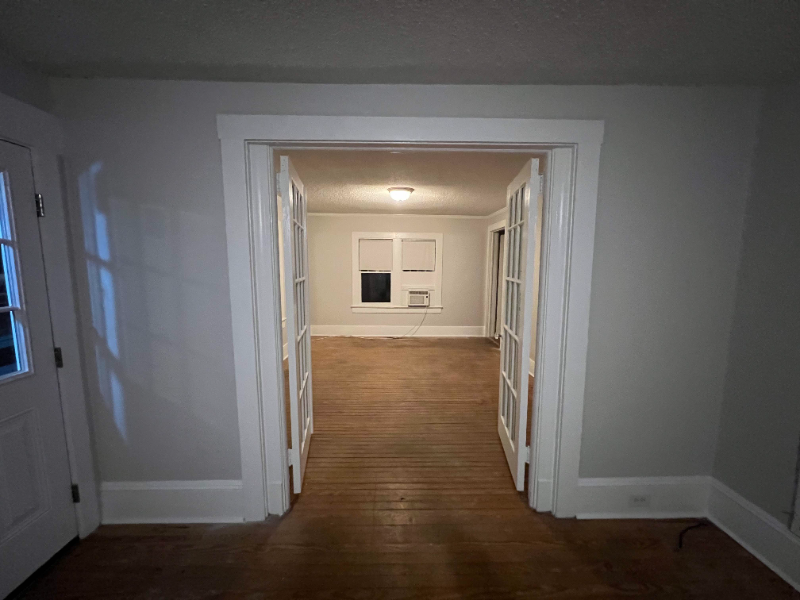 3923 Carolina Beach Rd - Photo 5 of 17