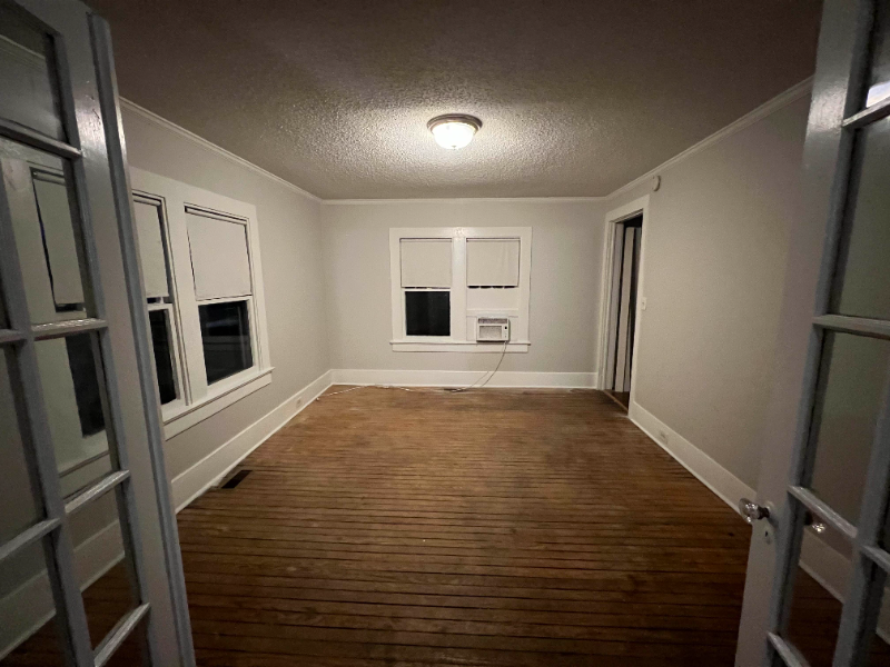3923 Carolina Beach Rd - Photo 6 of 17