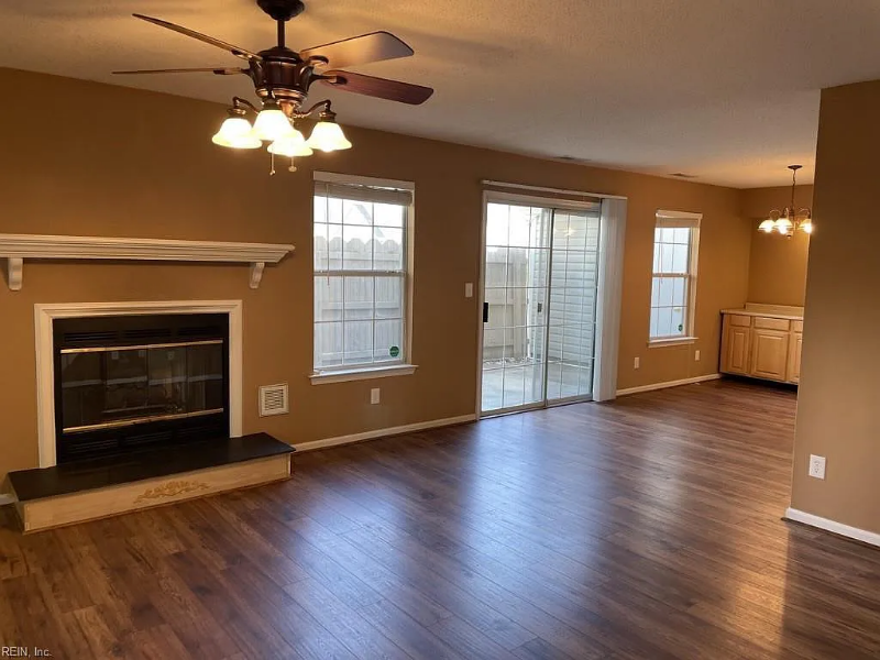 1657 Pattington Cir - Photo 3 of 15