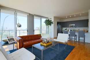 902 W Huron St - Photo 1 of 1
