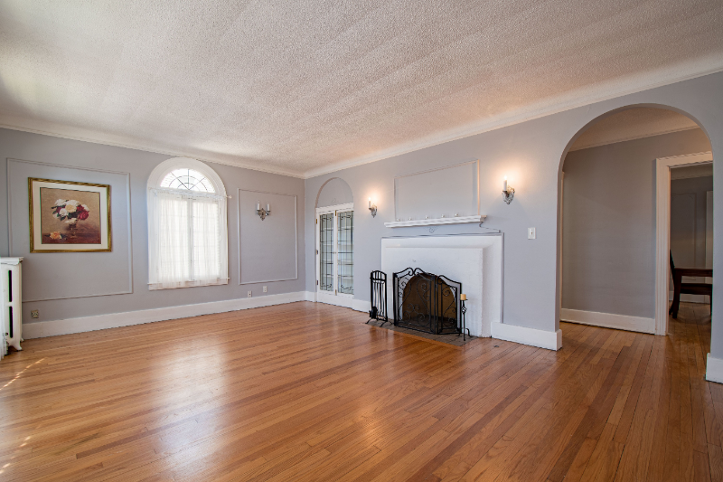 5010 Burns St #1 - Photo 4 of 10