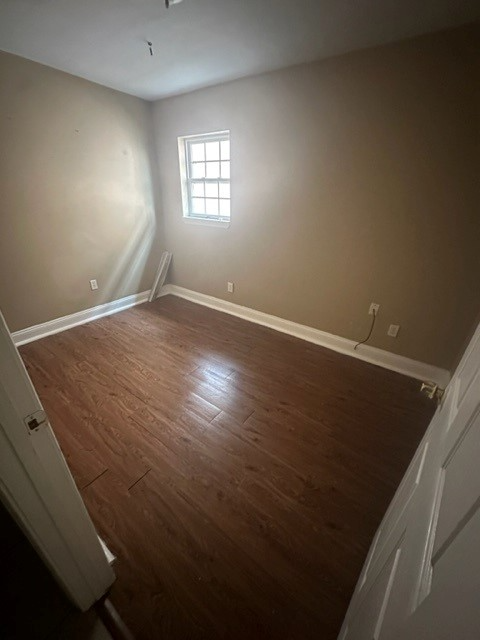 8813 Edinburgh St - Photo 5 of 7