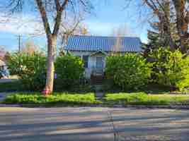 featured image of 701 11th St