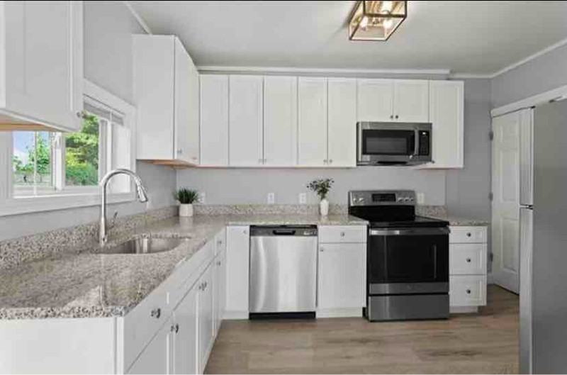 16 Fordway St - Photo 2 of 15