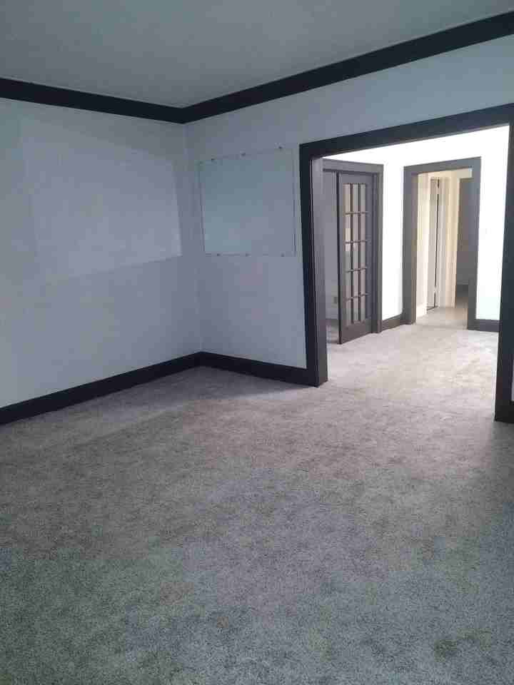 313 N 7th Ave E #1stFL - Photo 6 of 19