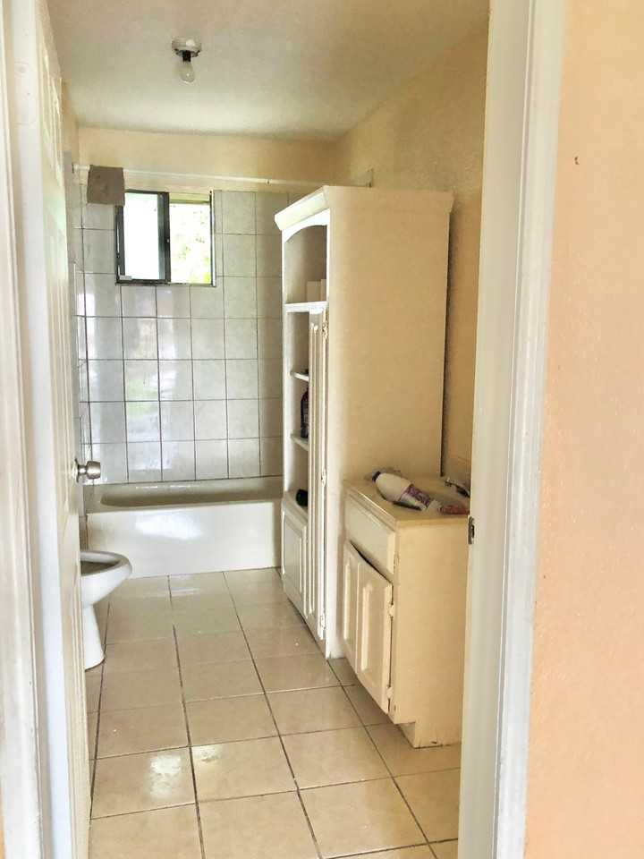 13138 Ash Ave - Photo 7 of 9