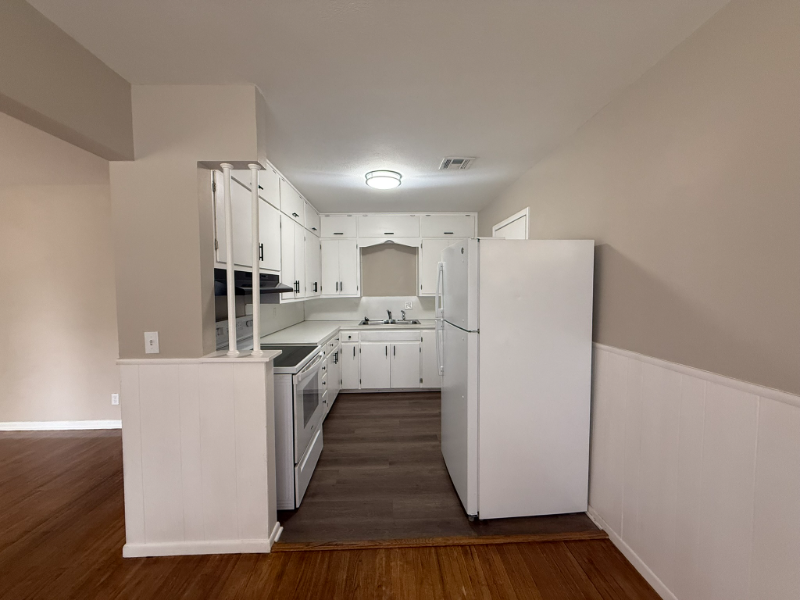 2421 W Lydia St - Photo 5 of 20