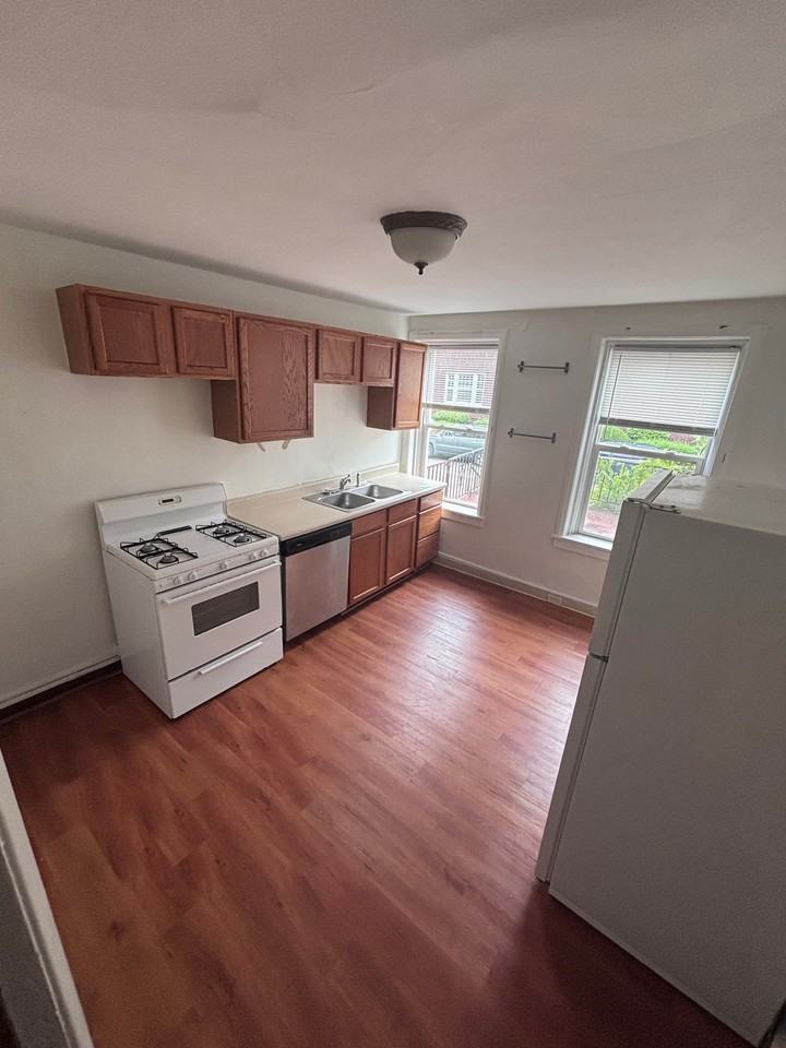 5535 Kamin St #1 - Photo 3 of 7