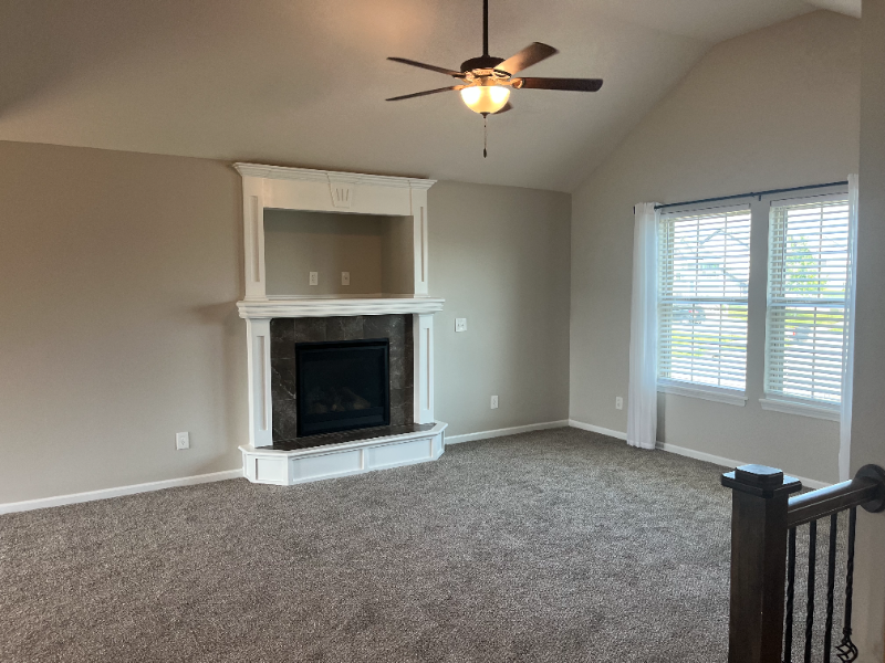 904 N Cypress Cir - Photo 4 of 20