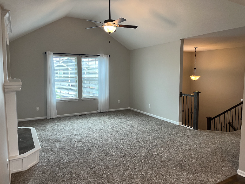 904 N Cypress Cir - Photo 5 of 20