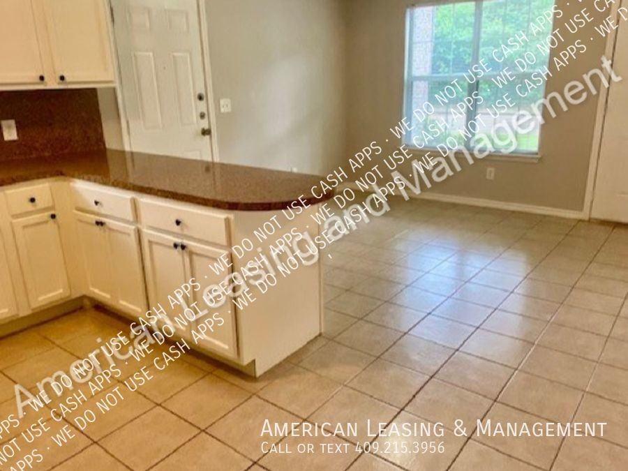 1007 Cunningham Dr - Photo 5 of 19